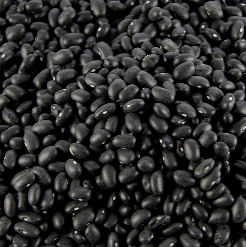 Organic, high-quality, 1 kg of dried black beans, perfect for healthy cooking and meal prepping