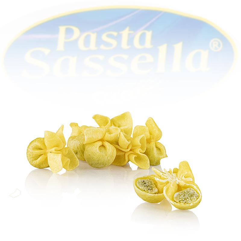 Frische Fagotti (Geldbeutel) mit Rucola, Ricotta und Grana Padano, Sassella, 500 g - A delicious and authentic Italian pasta dish filled with fresh, flavorful ingredients like arugula, ricotta, and Grana Padano, perfect for any meal