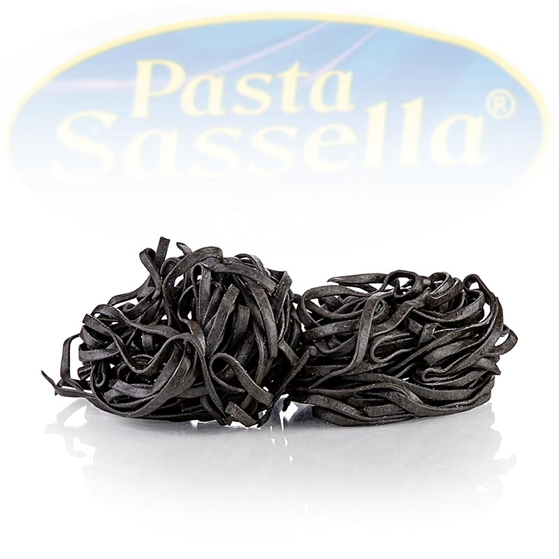 500g of Sassella Frische Tagliarini mit Sepiatinte, 4mm, black band noodles, perfect for delicious Italian pasta dishes