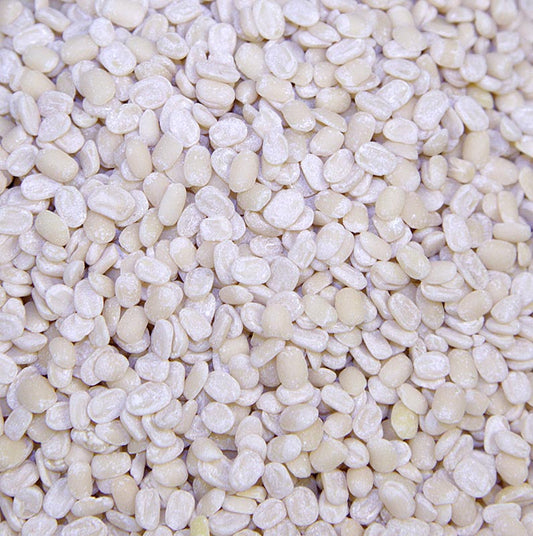 High-quality, 1 kg package of white, split and peeled Urid Dal beans