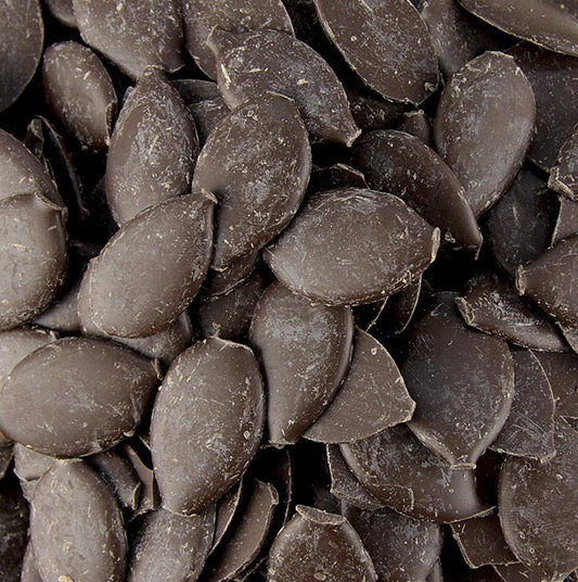 Dark chocolate couverture Callets, with 354% fat, by Callebaut, in a 10 kg pack