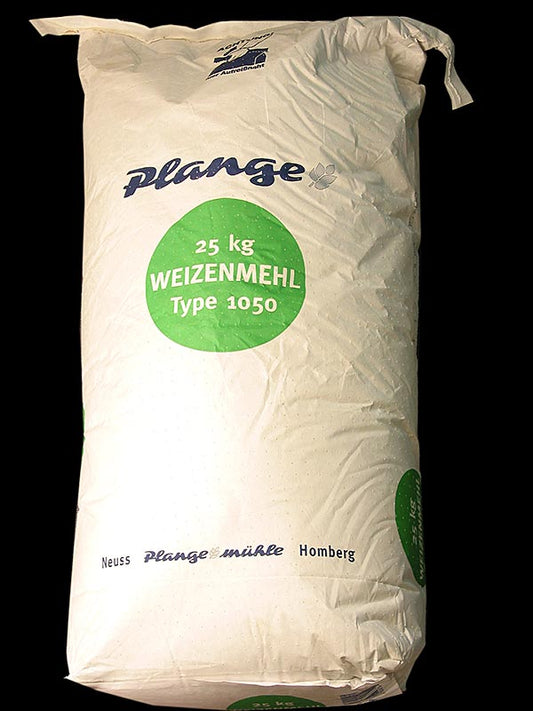 25 kg bag of Plange Weizenmehl (wheat flour), Mehl Type 1050, ideal for baking and culinary use (English)