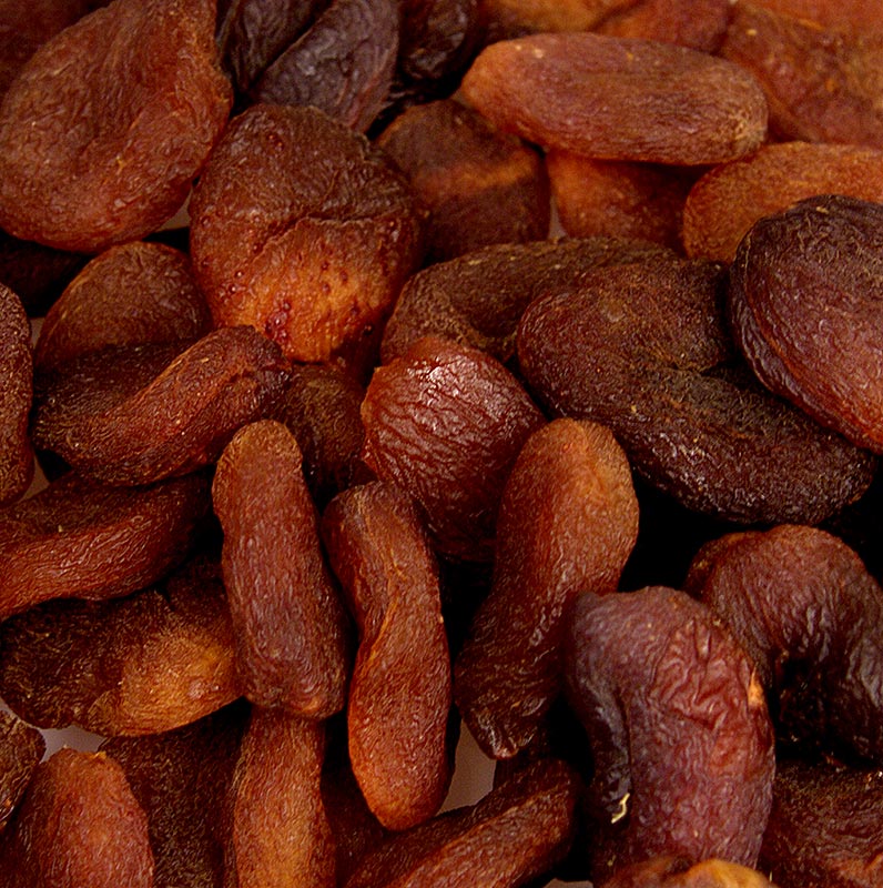 Unsulfured 1 kg of dried apricots, perfect for healthy snacking and baking recipes (English)