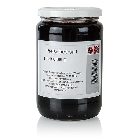 680 ml bottle of Preiselbeersaft, a delicious and refreshing cranberry juice