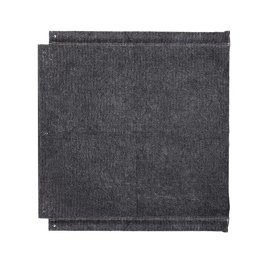 The Black Car Pad Extender, measuring 79,5x86cm, sold as 1 piece