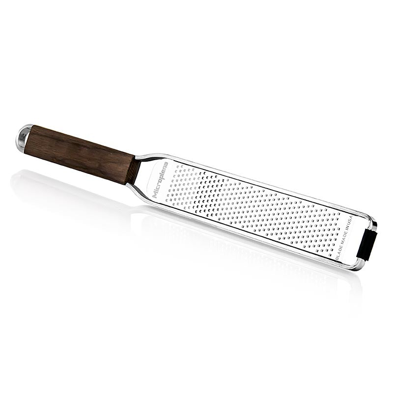 Master Serie - Zester, mit Holzgriff, 1 St, ideal for zesting citrus fruits and grating spices and cheese with its high-quality wood handle and sharp stainless steel blade