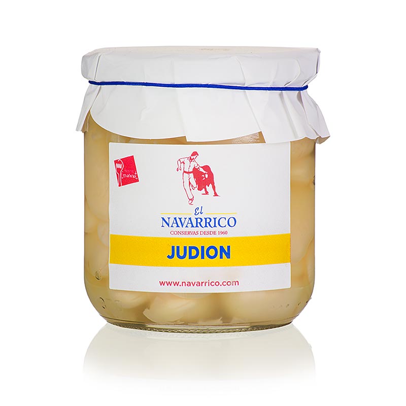 325 g can of Navarrico white Judion giant beans, a traditional Spanish product