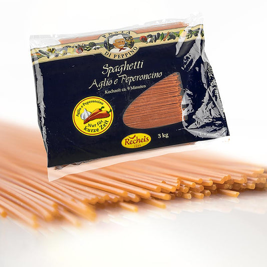 Three kilograms of Pasta di Peppino Spaghetti, Aglio e Peperoncino in package (English)