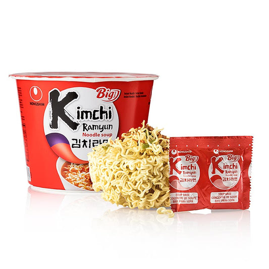 Instant Cup Nudeln Ramyun Kimchi Big Bowl, scharf, Nong Shim, 112 g - Spicy Korean kimchi flavored instant noodle soup in a convenient cup packaging (English)