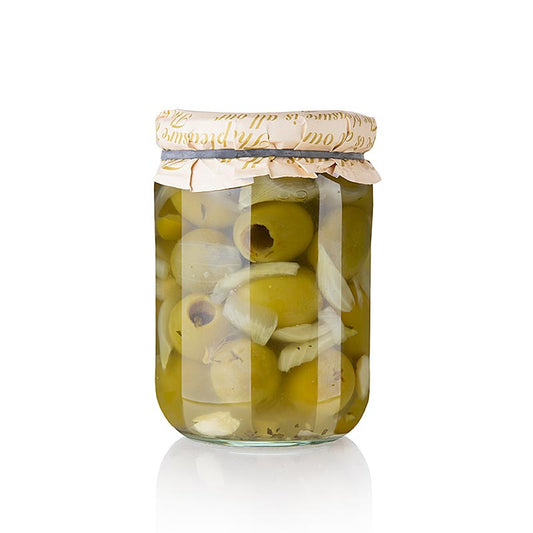 A 580g jar of Gordal green olives without pits, marinated with onions, by Torremar SL