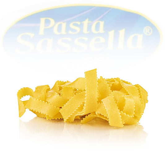 Frische Reginette Bandnudeln with rippled edge, 10mm width, from Sassella, 500g, perfect for delicious pasta dishes