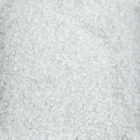 German: Feines, naturbelassenes deutsches Hagel- / Brezel-Steinsalz in der Größe von 0,8mm-2,3mm, verpackt in einer 1 kg Tüte