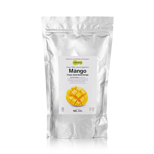 Close-up image of TÖUFOOD LYOFËELING MÄNGO, 100g freeze-dried mango cubes